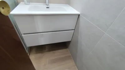 Piso en venta en Carrer del Montseny, cerca de Carrer del Llobregat, La Torrassa (L'Hospitalet de Llobregat) de 205.000 €