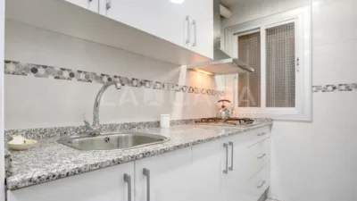 Piso en venta en Carrer de Vinaròs, Pubilla Cases (L'Hospitalet de Llobregat) de 205.000 €