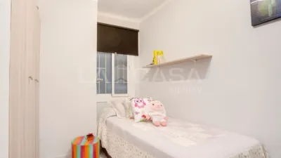 Piso en venta en Carrer de Vinaròs, Pubilla Cases (L'Hospitalet de Llobregat) de 205.000 €