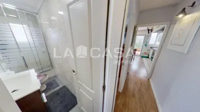 Apartamento en venta en Carrer de Calderón de la Barca, cerca de Carrer de Lugo, El Carmel (Distrito Horta-Guinardó. Barcelona Capital) de 270.000 €