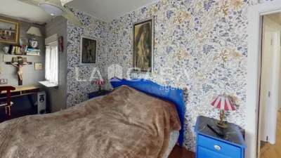 Apartamento en venta en Carrer de Calderón de la Barca, cerca de Carrer de Lugo, El Carmel (Distrito Horta-Guinardó. Barcelona Capital) de 270.000 €