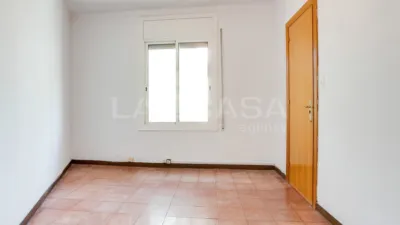 Piso en venta en Carrer d'Espronceda, cerca de Avinguda Diagonal, El Poblenou (Distrito Sant Martí. Barcelona Capital) de 290.000 €
