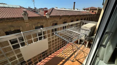 Apartment on Carrer de Bacardí photo 2