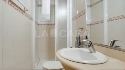 Flat on Carrer del Maresme photo 25