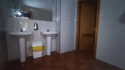 Local comercial en venta en Carrer del Pintor Soler Blasco, 12, Este (Castelló de la Plana) de 180.000 €