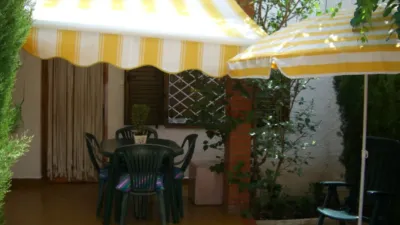 Chalet adosado en venta en Avinguda de Barcelona, 26, Marina d'Or (Orpesa - Oropesa del Mar) de 164.000 €