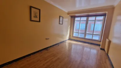 Apartment on Calle Linares Rivas photo 2