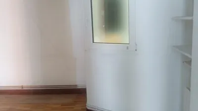 Apartment on Martín Etxeberria Street photo 5