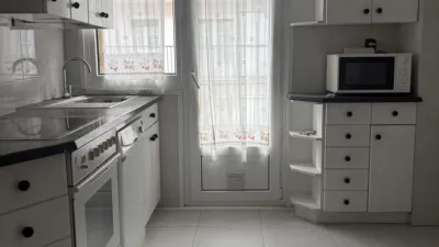 Apartment on Martín Etxeberria Street photo 2