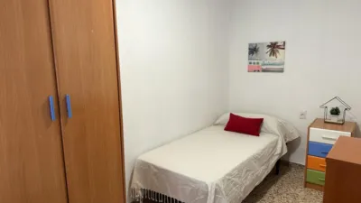 Piso en alquiler en Carrer de Sant Miquel, cerca de Calle del Padre Lluís Maria Llop, Piscines (Vila-real) de 1.200 €<span>/mes</span>