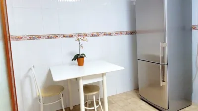 Piso en alquiler en Carrer de Sant Miquel, cerca de Calle del Padre Lluís Maria Llop, Piscines (Vila-real) de 1.200 €<span>/mes</span>
