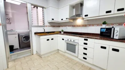 Piso en alquiler en Carrer de Sant Miquel, cerca de Calle del Padre Lluís Maria Llop, Piscines (Vila-real) de 1.200 €<span>/mes</span>