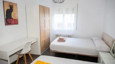 Piso en alquiler en Eixample-Sant Oleguer, Eixample-Sant Oleguer (Sabadell) de 1.700 €<span>/mes</span>