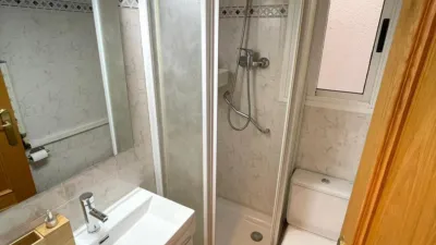 Piso en alquiler en Rambla de Sant Jordi, cerca de Carrer de Monturiol, Centre (Ripollet) de 1.600 €<span>/mes</span>