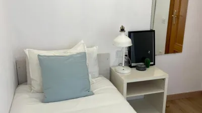 Piso en alquiler en Rambla de Sant Jordi, cerca de Carrer de Monturiol, Centre (Ripollet) de 1.600 €<span>/mes</span>