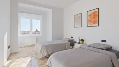 Piso en alquiler en Carrer de Vallcorba, cerca de Carrer del Canonge Joncar, La Creu Alta (Sabadell) de 1.750 €<span>/mes</span>