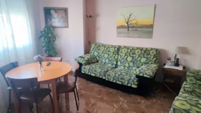 Casa en venta en La Roda, La Roda de 99.000 €