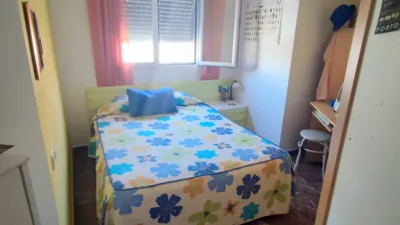 Casa en venta en La Roda, La Roda de 99.000 €