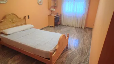 Casa adosada en venta en La Roda, La Roda de 230.000 €