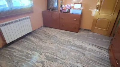 Casa adosada en venta en La Roda, La Roda de 230.000 €