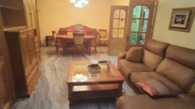 Casa adosada en venta en La Roda, La Roda de 230.000 €