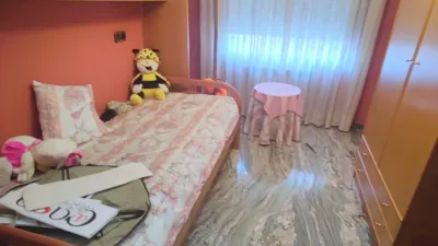 Casa adosada en venta en La Roda, La Roda de 230.000 €