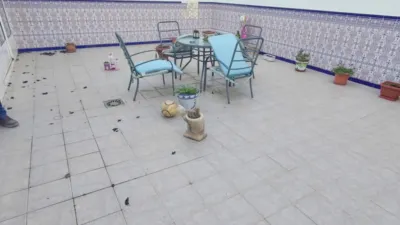 Casa adosada en venta en La Roda, La Roda de 230.000 €