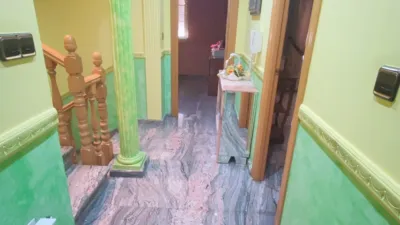 Casa adosada en venta en La Roda, La Roda de 230.000 €