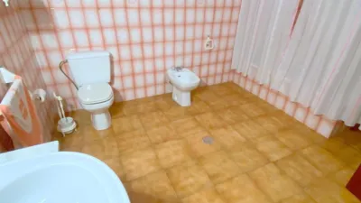 Casa en venta en La Roda, La Roda de 135.000 €