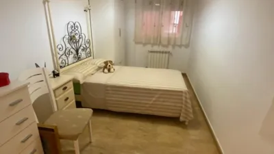 Apartment on Calle de Varea photo 14