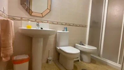 Apartment on Calle de Varea photo 11