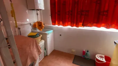 Apartment on Calle de Varea photo 23
