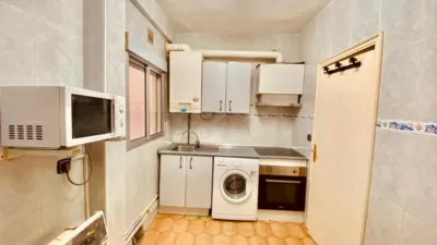 Piso en alquiler en Calle Imperial, San Miguel-San Nicolás-San Pablo (Valladolid Capital) de 850 €<span>/mes</span>