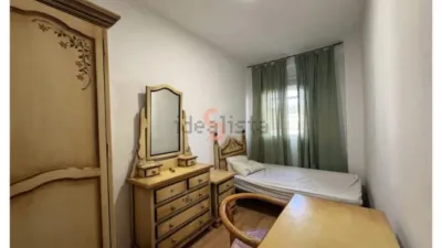 Piso en alquiler en Calle Imperial, San Miguel-San Nicolás-San Pablo (Valladolid Capital) de 850 €<span>/mes</span>
