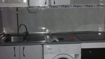 Piso en alquiler en Calle Imperial, San Miguel-San Nicolás-San Pablo (Valladolid Capital) de 850 €<span>/mes</span>