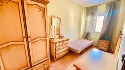 Piso en alquiler en Calle Imperial, San Miguel-San Nicolás-San Pablo (Valladolid Capital) de 850 €<span>/mes</span>