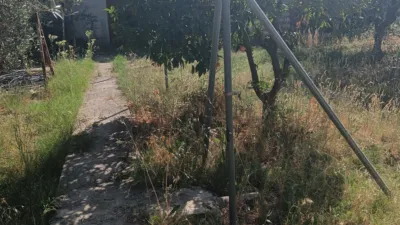 Chalet rústico en venta en Calle de Mairena, Carmona de 150.000 €