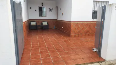 House on Charca de las Golondrinas Street photo 10
