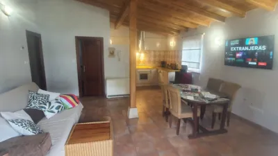 Casa en alquiler en Calle de Juan de Herrera, Los Corrales de Buelna de 750 €<span>/mes</span>