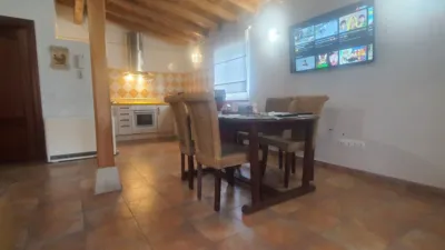 Casa en alquiler en Calle de Juan de Herrera, Los Corrales de Buelna de 750 €<span>/mes</span>