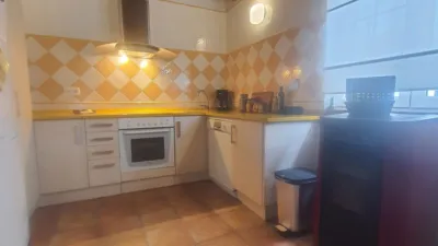 Casa en alquiler en Calle de Juan de Herrera, Los Corrales de Buelna de 750 €<span>/mes</span>