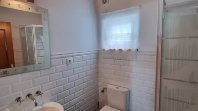 Casa en alquiler en Calle de Juan de Herrera, Los Corrales de Buelna de 750 €<span>/mes</span>