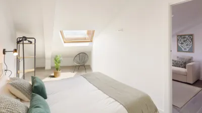 Piso en alquiler en Calle del Carpio, Centro (Oviedo) de 1.100 €<span>/mes</span>