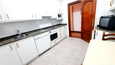 Apartment on Gabriel Aresti Street photo 2