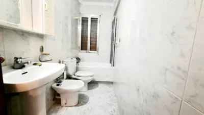 Apartment on Gabriel Aresti Street photo 19
