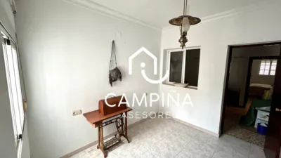 Casa en venta en Calle de Labradores, 95, cerca de Calle de la Jara, Trigueros de 115.000 €