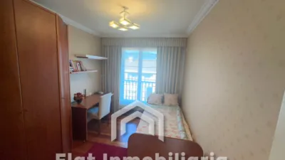 Chalet pareado en venta en Calle Brazomar, Cotolino (Castro Urdiales) de 390.000 €