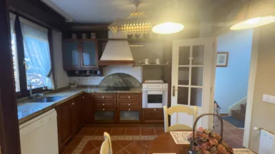 Chalet pareado en venta en Calle Brazomar, Cotolino (Castro Urdiales) de 390.000 €