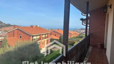 Chalet pareado en venta en Calle Brazomar, Cotolino (Castro Urdiales) de 390.000 €