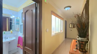 Apartment on Calle Santiago Alvarez Regalado photo 19